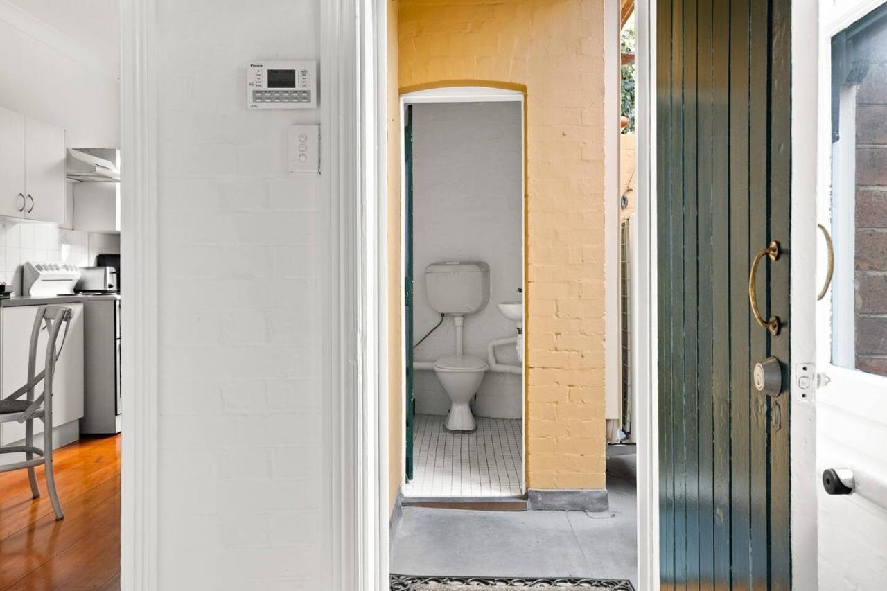 'two Of A Kind' Heritage With Harbour Views Holiday home Sydney
