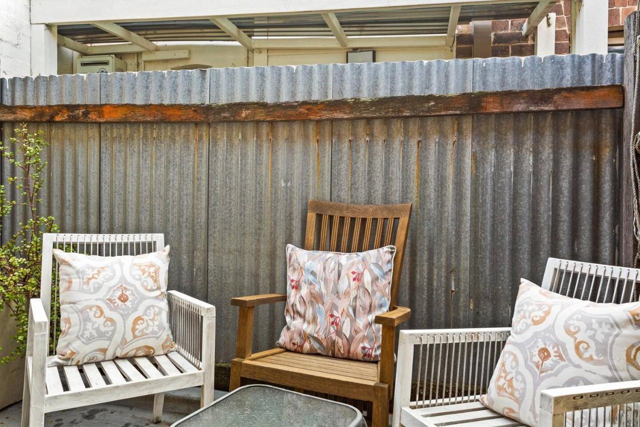 Holiday home 'two Of A Kind' Heritage With Harbour Views